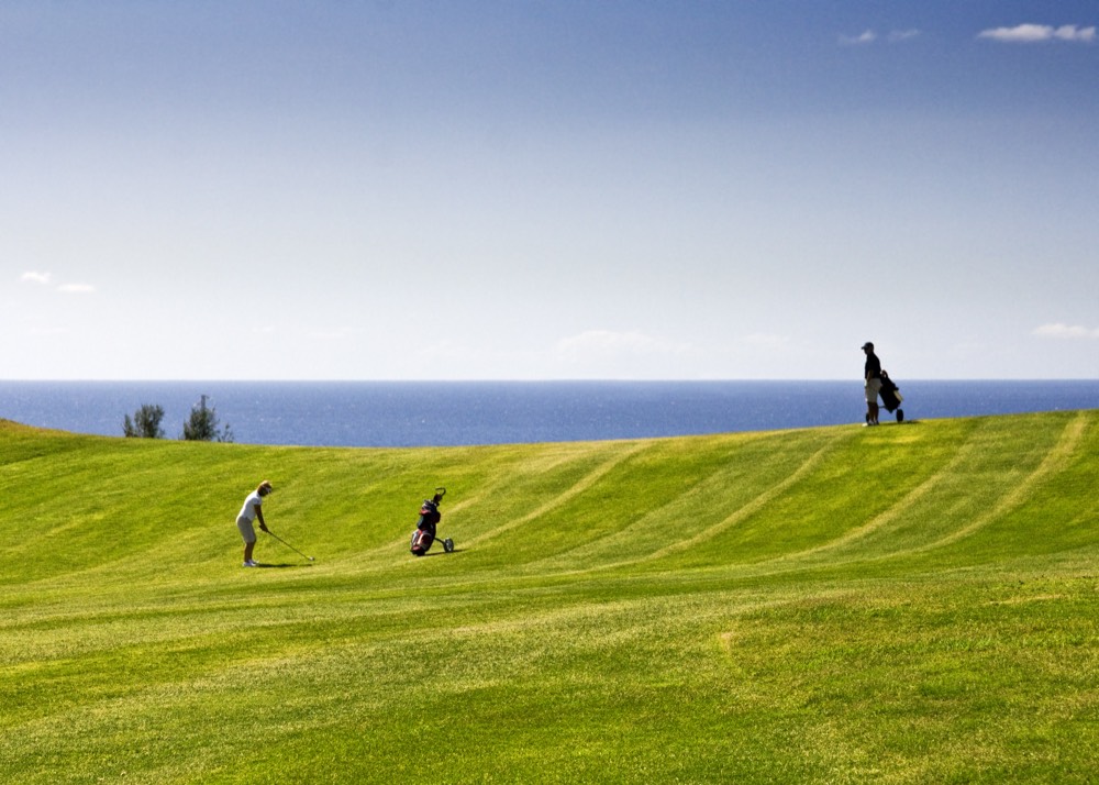 Lanzarote Golf con el mar al fondo